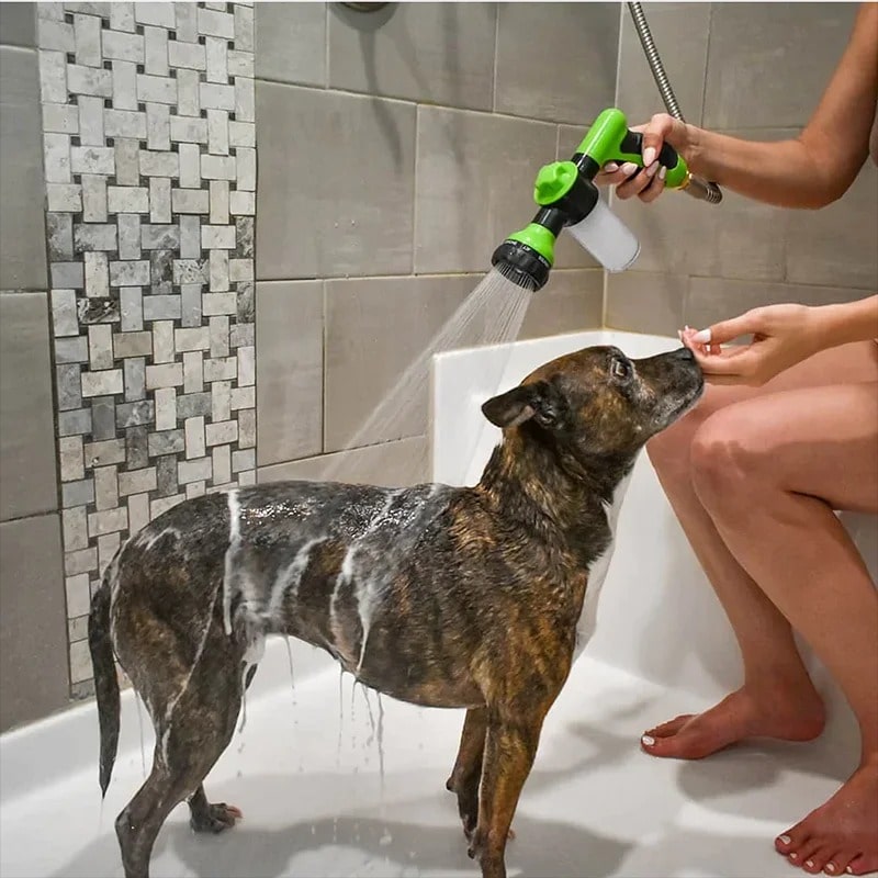 pulverisateur-de-bain-pour-chien-canjet